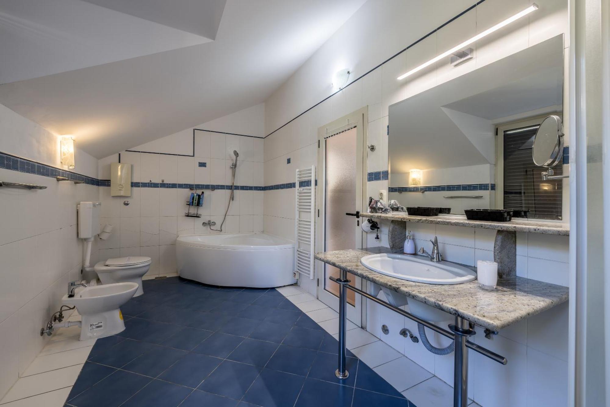 Urban Utopia Penthouse With Private Parking Split Luaran gambar